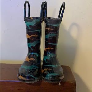 Western Chief Dinosaur Light-Up Rainboots